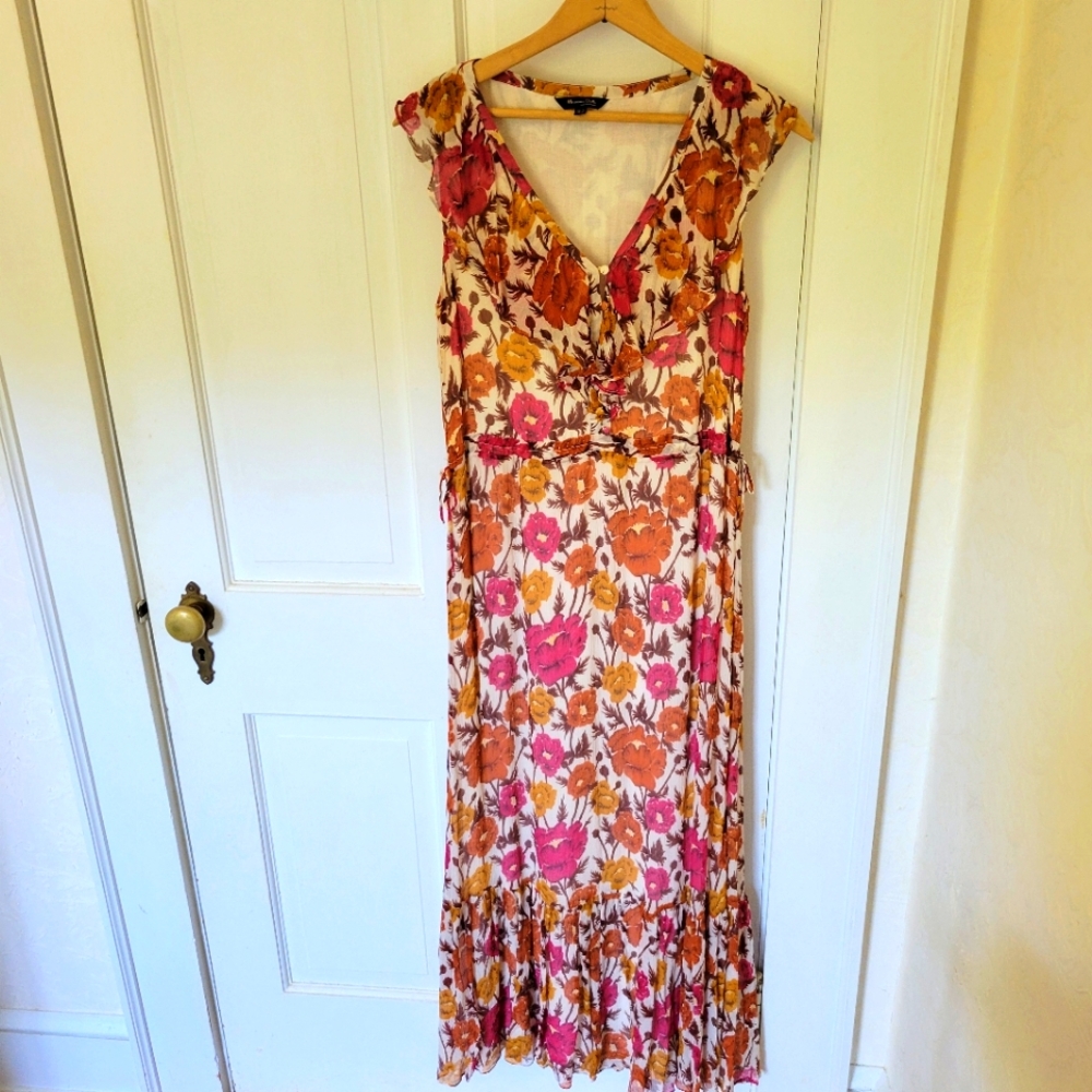 Gorgeous floral maxi dress